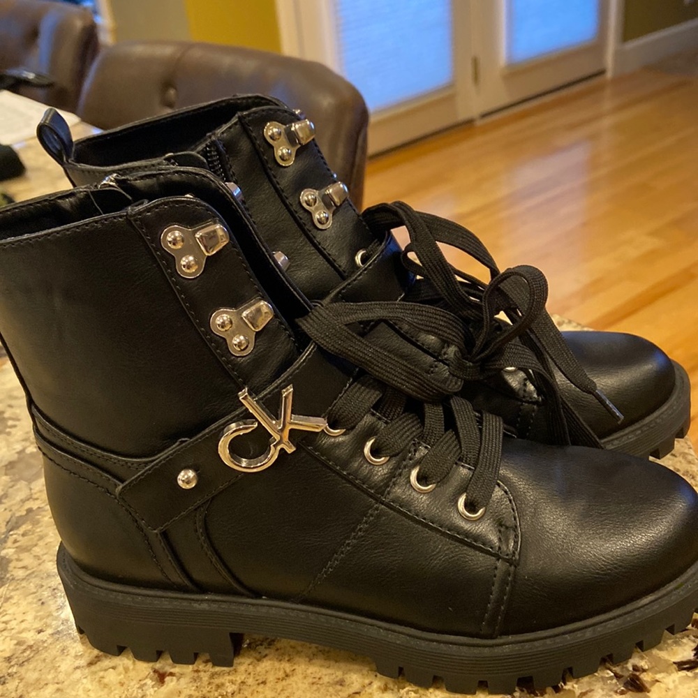 COPY - NWT CALVIN KLEIN women’s boot
